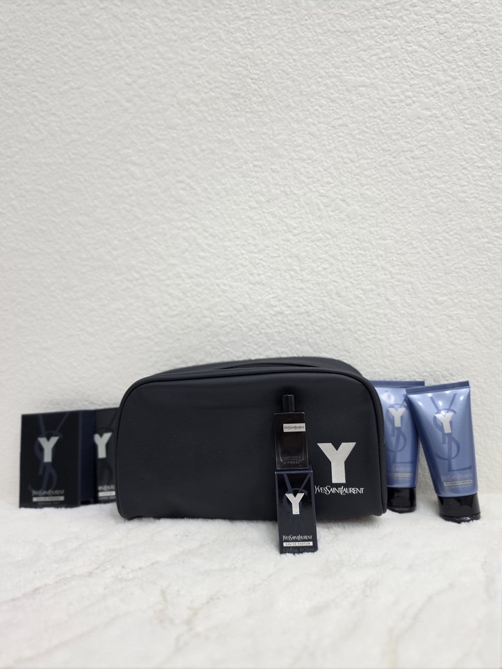 Yves Saint Laurent Black Men's Toiletry Pouch with Y Fragrance Set